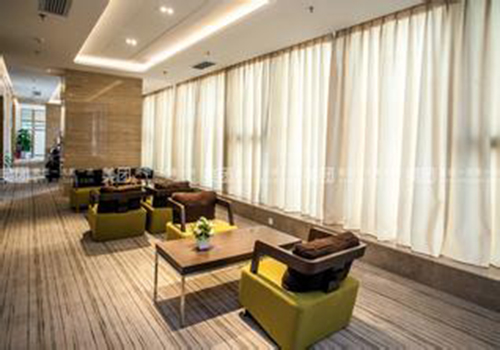 大连慈铭体检中心(中南路分院)休息区2