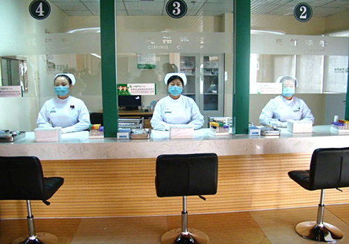 慈铭天津和平分院采血区