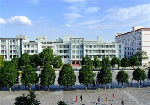 右江民族医学院附属医院体检中心