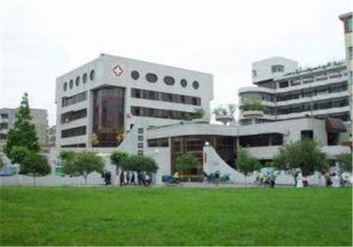 成都中医药大学附属医院体检中心远观图