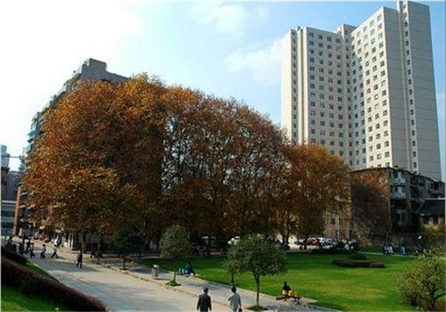 贵阳中医学院第二附属医院体检中心外景