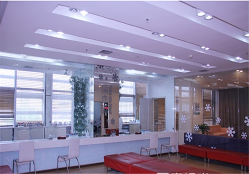 天津红鬃马体检中心(河西店)采血 天津红鬃马体检中心(河西店)采血