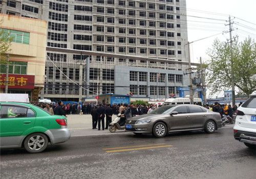 兴平人民医院体检中心大楼