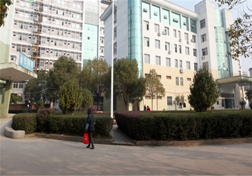东乡县人民医院体检中心外景