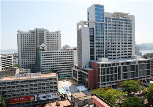 汕头中心医院体检中心外景
