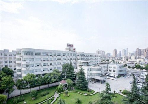 武警上海总队医院体检中心外景