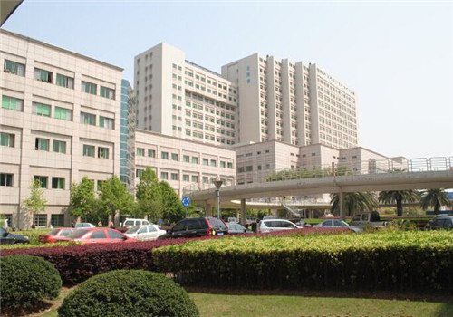 义乌市中心医院体检中心