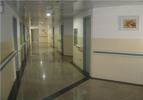唐山市乐亭县医院体检中心走廊 唐山市乐亭县医院体检中心走廊