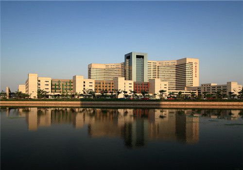嘉兴第一医院体检中心外景