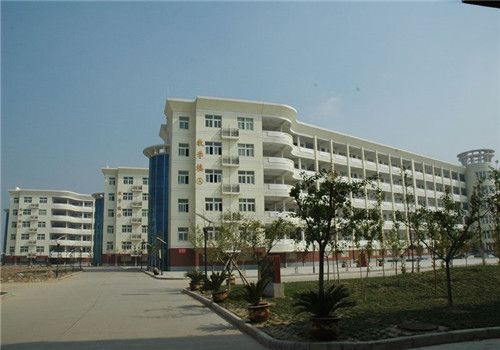 启东市第三人民医院体检中心外景