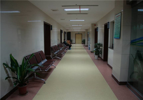 江苏省省级机关医院体检中心走廊 江苏省省级机关医院体检中心走廊
