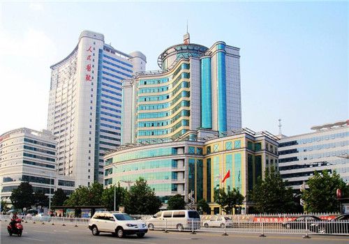 湖北省人民医院体检中心外景