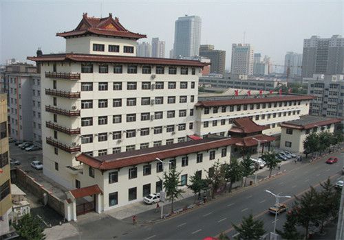 沈阳市中医院体检中心外景