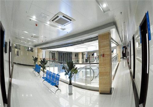 章丘市人民医院体检中心内景