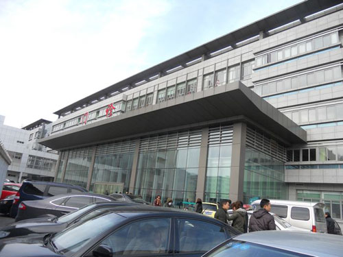 通州人民医院体检中心停车场 通州人民医院体检中心停车场