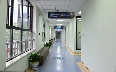 湖南航天医院体检健康管理中心检查区走道 湖南航天医院体检健康管理中心检查区走道