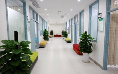 华西医院西藏成办分院体检中心
