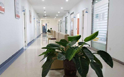 云南省老干部医院体检中心过道 云南省老干部医院体检中心过道