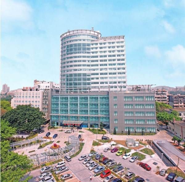 深圳市宝安区中心医院