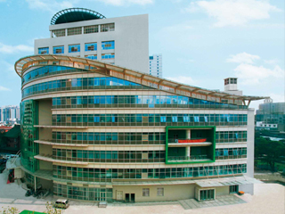 复旦大学附属华山医院 复旦大学附属华山医院
