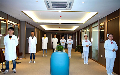 周六可以体检，流程与工作日一致